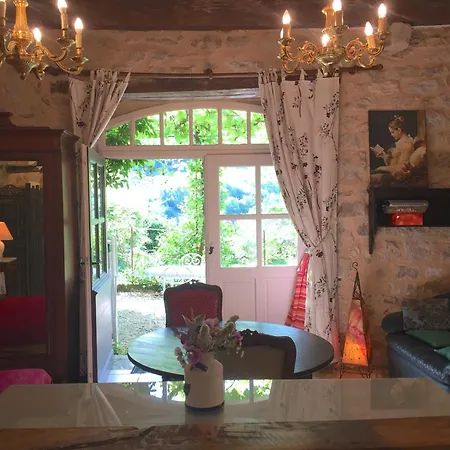 Séjour À Deux Au Château D'autoire, De Charme, Tonnelle, Vue Vallée Et Village بيت للعطل *