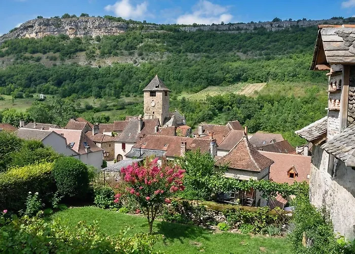 بيت للعطل Séjour À Deux Au Château D'autoire, De Charme, Tonnelle, Vue Vallée Et Village Autoire