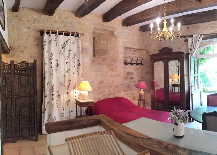 بيت للعطل Séjour À Deux Au Château D'autoire, De Charme, Tonnelle, Vue Vallée Et Village Autoire