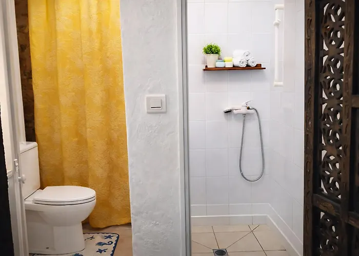 بيت للعطل Séjour À Deux Au Château D'autoire, De Charme, Tonnelle, Vue Vallée Et Village Autoire