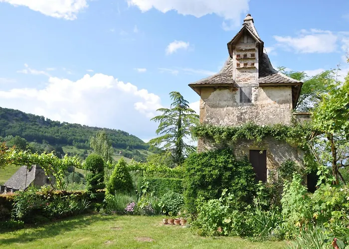 Séjour À Deux Au Château D'autoire, De Charme, Tonnelle, Vue Vallée Et Village * Autoire