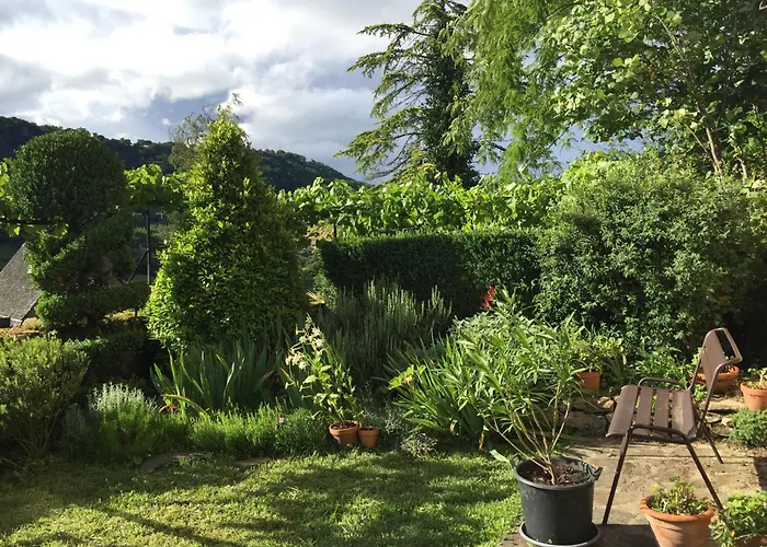Séjour À Deux Au Château D'autoire, De Charme, Tonnelle, Vue Vallée Et Village Autoire
