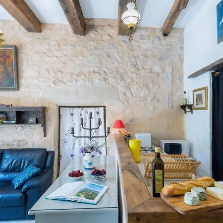 Séjour À Deux Au Château D'autoire, De Charme, Tonnelle, Vue Vallée Et Village * Autoire